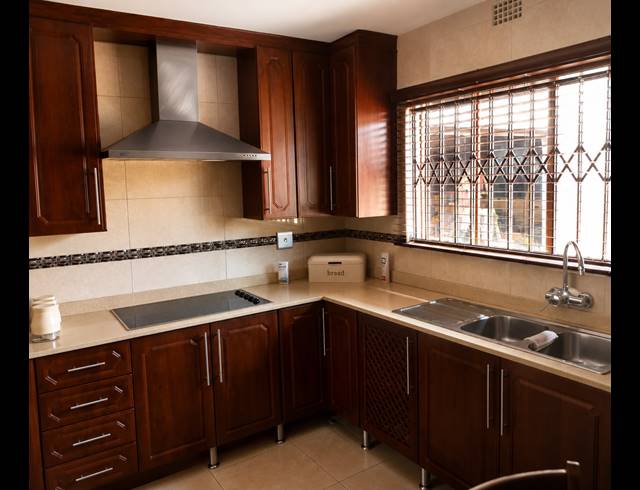 3 BEDROOM HOUSE FOR SALE IN FALCON RIDGE